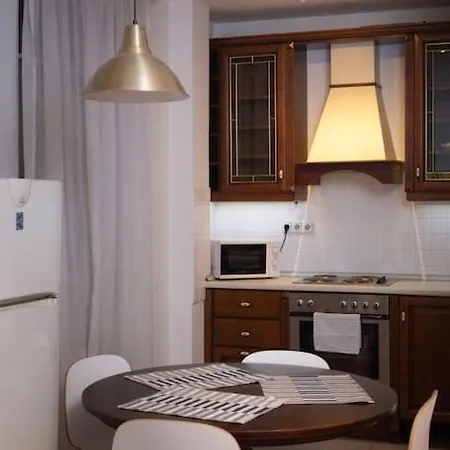 Cozy Nest With Free Parking Budapest